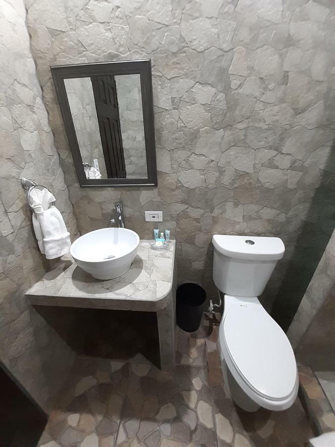 Maya Bella Downtown Hotel Сан-Ігнасіо Екстер'єр фото